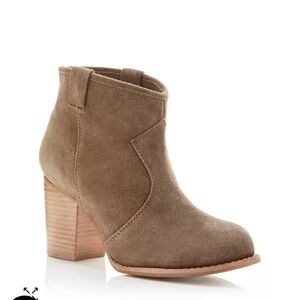 Splendid suede tan ankle heeled booties with western look size 8